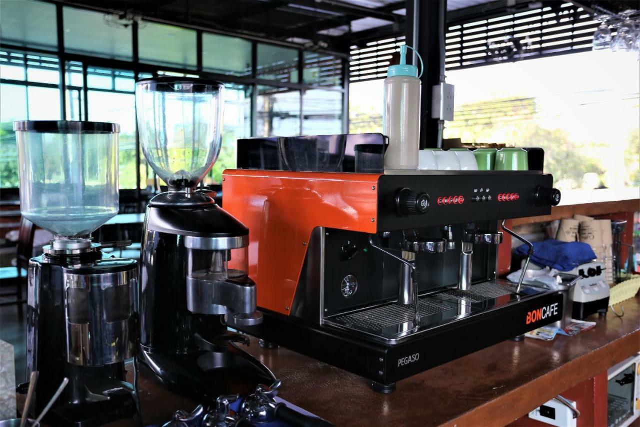 Baan Chang Hotel & Coffee House Так Екстериор снимка